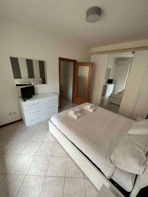 Cozy Apartment San Siro - Fiera Милан Экстерьер фото